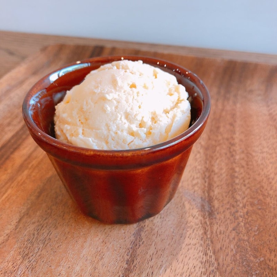 How to make delicious sake-kasu ice-cream? Sake lees specialist made it according to a basic recipe!